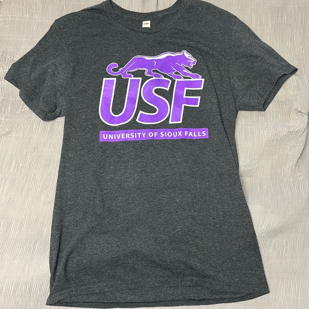 USF T-shirt
